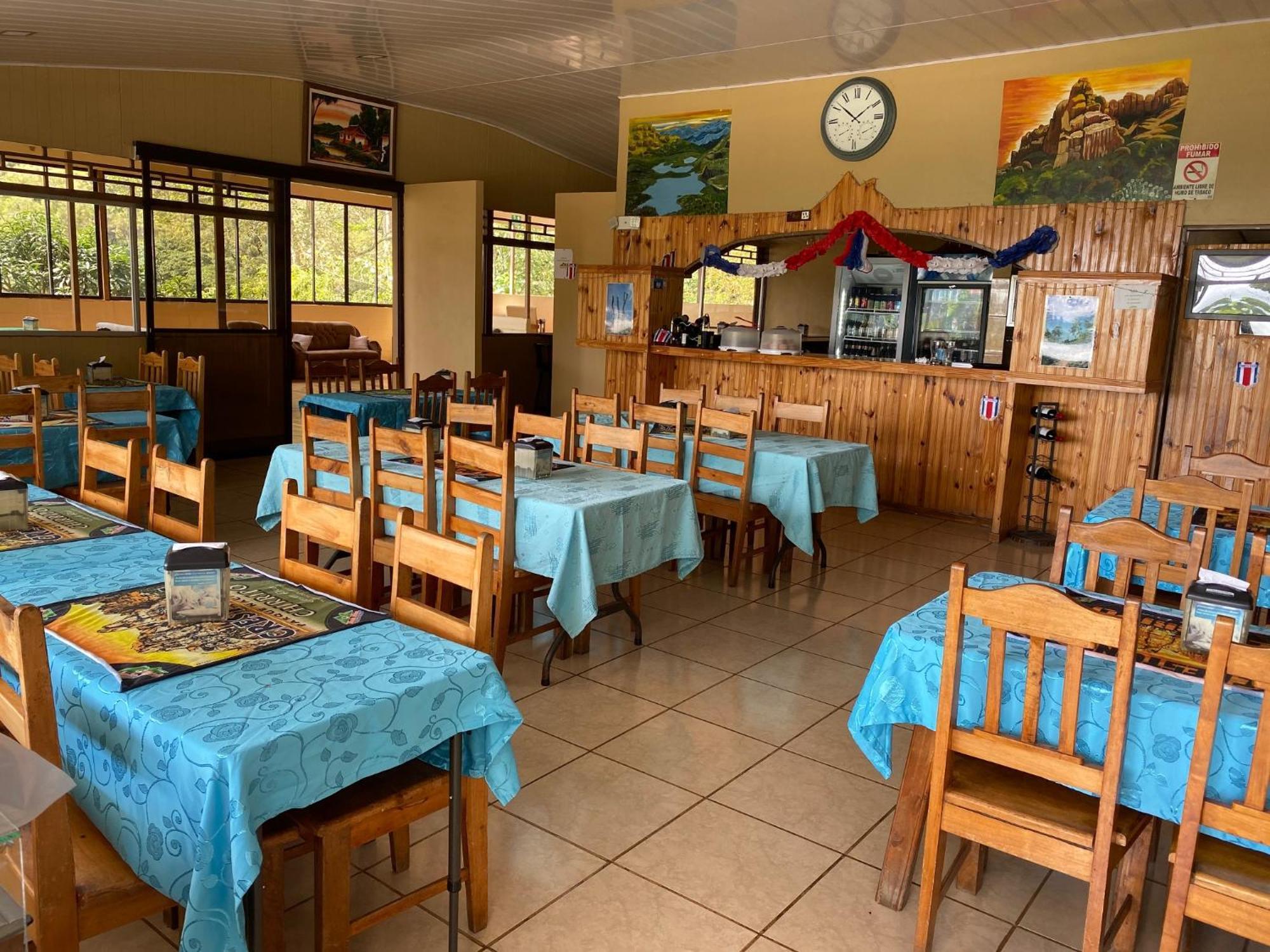 Hotel Uran Rivas Extérieur photo