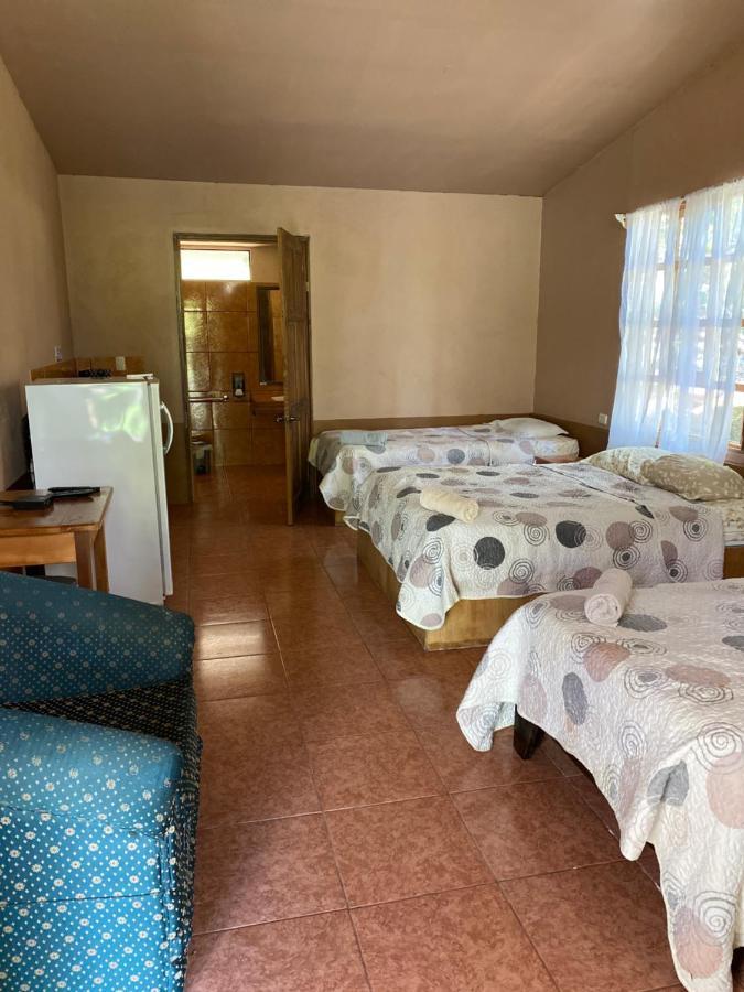 Hotel Uran Rivas Extérieur photo