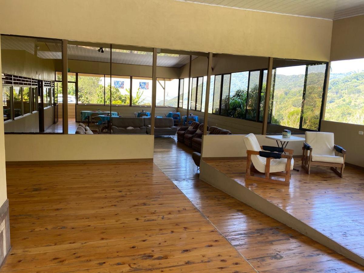 Hotel Uran Rivas Extérieur photo